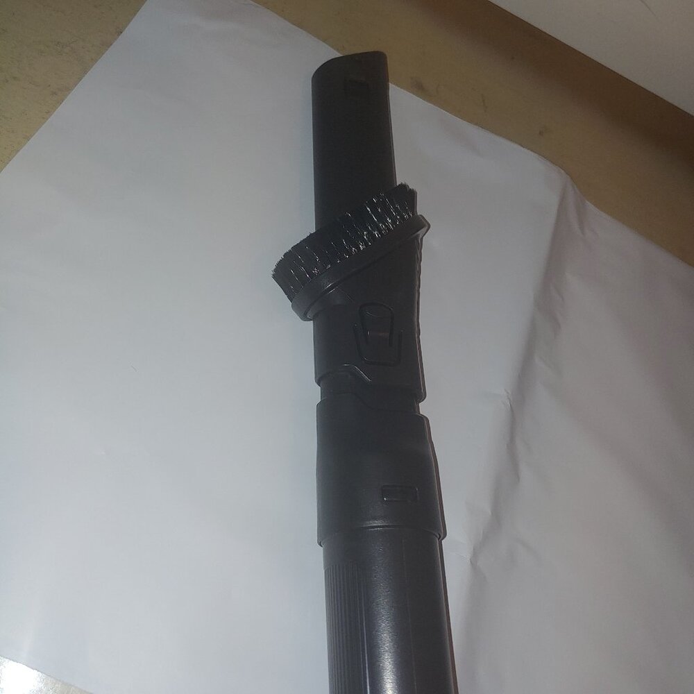 Shark NV585 NV581 NV581Q NV586 Crevice Brush Tool- Genuine OEM Part # 181FLI580